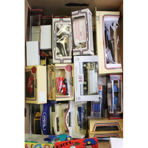 1240 - Over 50 boxed diecast models to include Matchbox, Lledo, Corgi, EFE, Budgie, ERTL & Gearbox Model ex... 