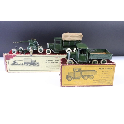 1346 - Two boxed Britains military diecast models / model sets to include 1832 10-Wheel Lorry And 2-Pounder... 