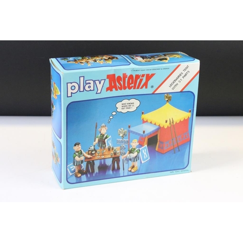 1415 - Three boxed Play Asterix figure / sets to include Obelix, Asterix and Legionaire's Tent, contents un... 