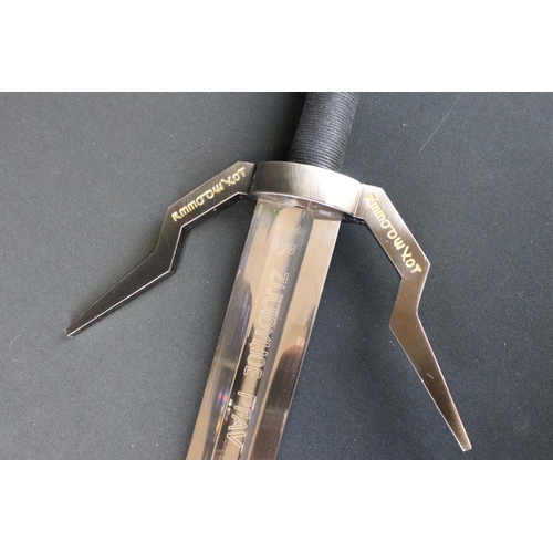 1405A - The Witcher 3 detailed stainless steel Geralt's Wolf Pommelled Silver Runed Sword, in scabbard, aprr... 