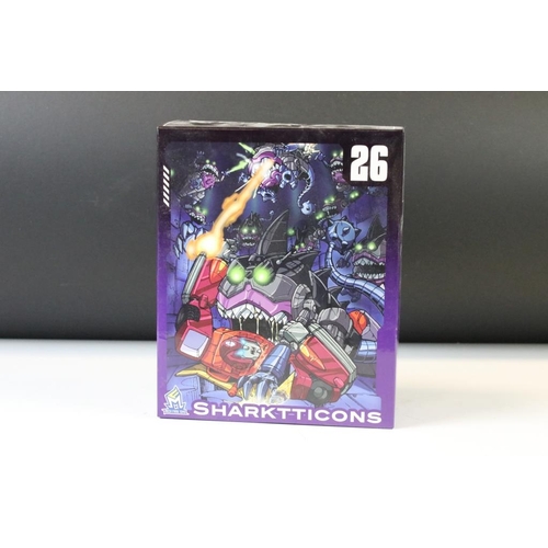 1407 - Transformers - Three boxed contemporary figures to include Hasbro Commemorative Edition Soundwave, M... 