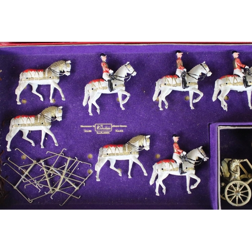 336 - Two boxed Britains ' Historical Series ' metal figure sets to include No. 1470 - The State Coach (so... 