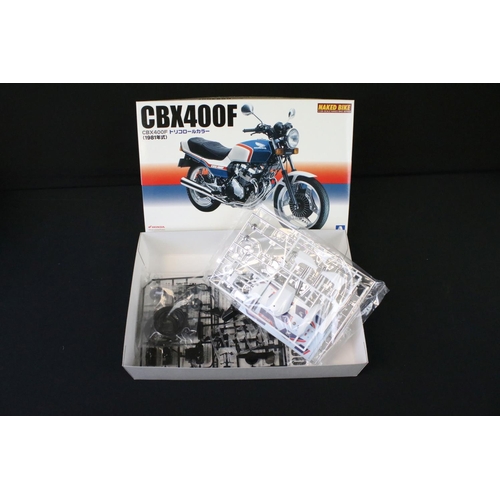 365 - Five Boxed 1:12 plastic model kit motorcycles to include 4 x Aoshima and a Hasegawa Hobby Kits examp... 