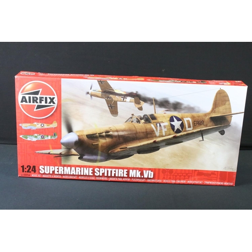 369 - Three Boxed 1:24 scale Airfix plastic model kit military aircraft to include A12005A Supermarine Spi... 