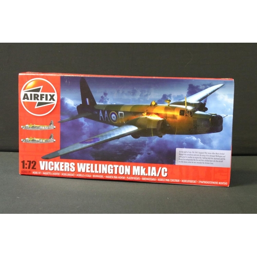 375 - 14 X Boxed 1:72 scale Airfix plastic model kit military aircraft to include AA73012 Limited Edition ... 