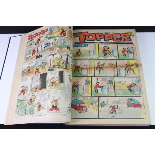 250 - Comics - Bound full year of 1971 Topper comics, purple h/b cover, vg