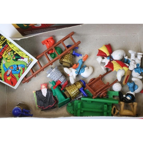 262 - Collection of mixed circa 1970-80s toys and figures to include boxed Merit Battle of the Planets Int... 