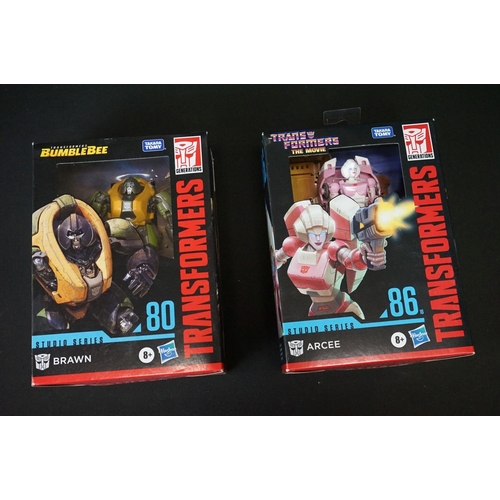 1503 - Transformers - 12 Boxed/carded contemporary figures to include 6 x carded Minifigures, Hasbro Ultima... 