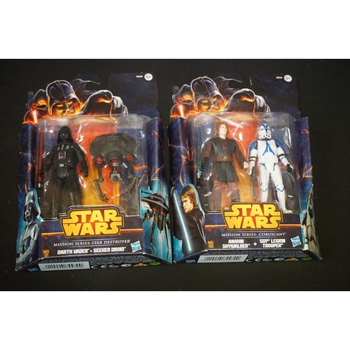 1510 - Star Wars - 32 Carded / boxed Hasbro contemporary Star Wars figures to include Elite Series, The For... 