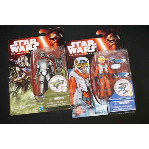 1510 - Star Wars - 32 Carded / boxed Hasbro contemporary Star Wars figures to include Elite Series, The For... 