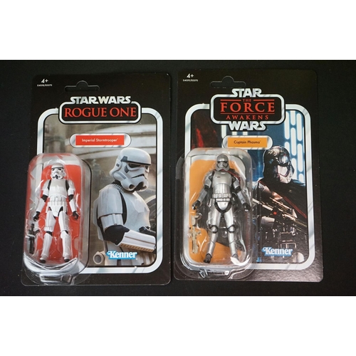 1511 - Star Wars - 16 Carded Hasbro Kenner Star Wars The Vintage Collection figures featuring The Last Jedi... 