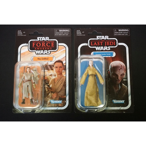 1511 - Star Wars - 16 Carded Hasbro Kenner Star Wars The Vintage Collection figures featuring The Last Jedi... 