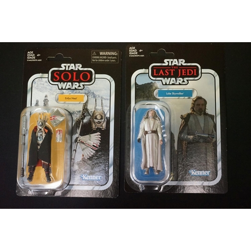 1511 - Star Wars - 16 Carded Hasbro Kenner Star Wars The Vintage Collection figures featuring The Last Jedi... 