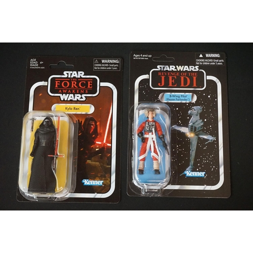 1511 - Star Wars - 16 Carded Hasbro Kenner Star Wars The Vintage Collection figures featuring The Last Jedi... 