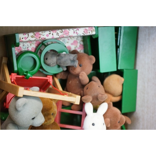 434 - Collection of original Sylvanian Families to include 13 x figures, accessories and house