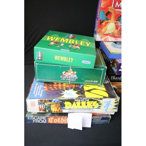 234 - 14 Boxed vintage games to include Parker Lord of the Rings, Bloodborne The Card Game, Sheriff of Not... 