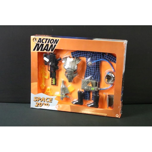 243 - Action Man - Two boxed Hasbro Action Man action figure sets (Mission 2000 & Space Explorer), plus 4 ... 