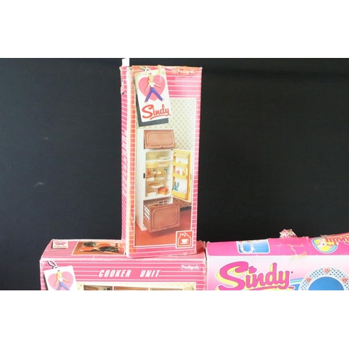 441 - Sindy - Ten boxed Pedigree Sindy play sets & accessory sets, to include White Wedding (44262), Cooke... 