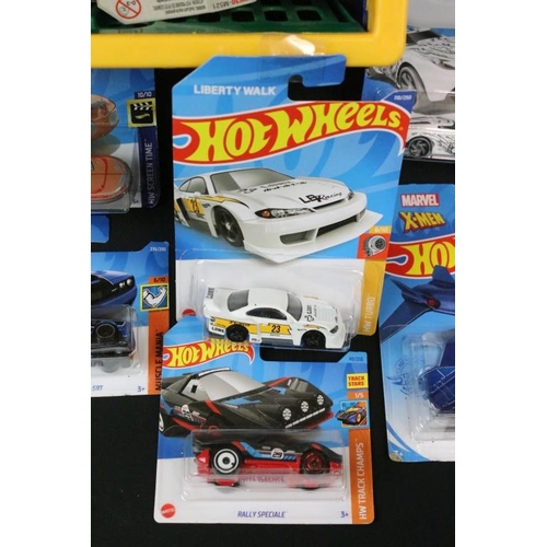 1215 - Around 125 carded Mattel Hot Wheels diecast models, overall ex (two boxes)