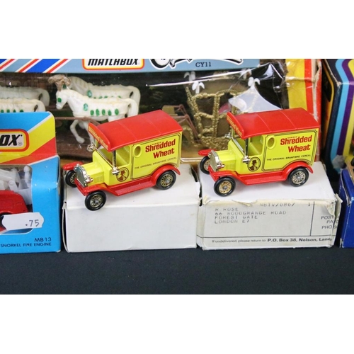 1216 - Collection of boxed and unboxed diecast models to include boxed Dinky 111 Cinderella's Coach (poor b... 