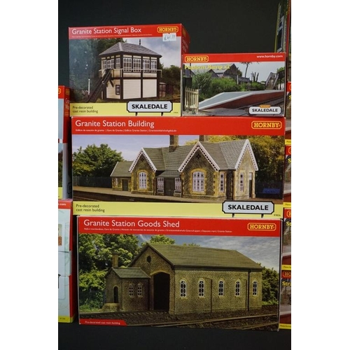 125 - 20 Boxed & carded Hornby Skaledale OO gauge trackside buildings and accessories to include R9836 Gra... 