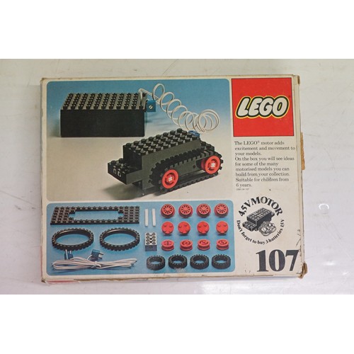 246 - Lego - Nine boxed sets to include 4 x Legoland Space (6927, 6881, 6824 & 886), Fabuland 347, 733 Bas... 