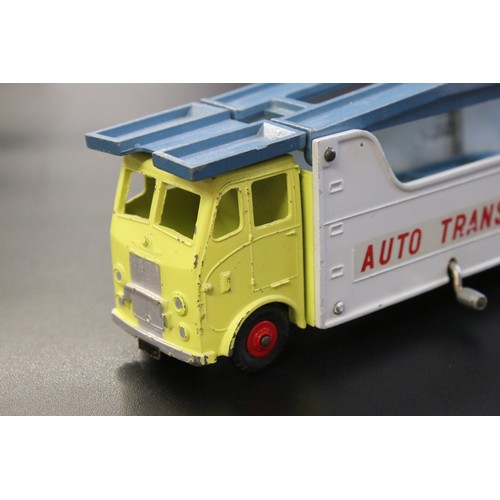 1262 - 18 Mid 20th C commercial diecast models to include Dinky and Corgi examples featuring a boxed Dinky ... 