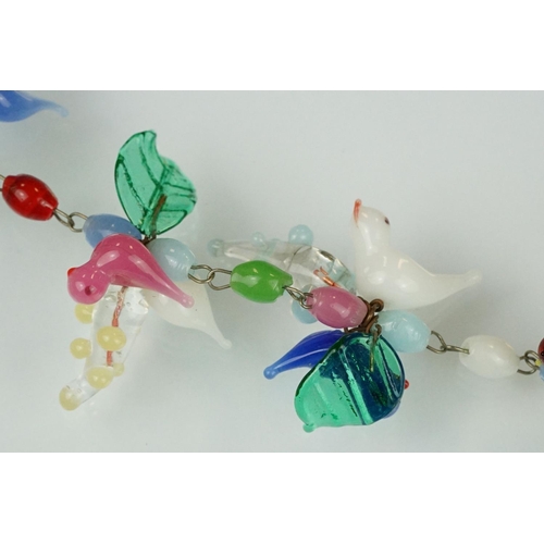 101 - Vintage Murano glass necklace modelled as birds, berries and leaves, bolt ring clasp, length approx ... 