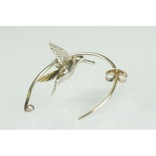 102 - Pair of Alex Monroe hummingbird white metal hoop earrings, diameter of hoop approx 24mm, length of h... 