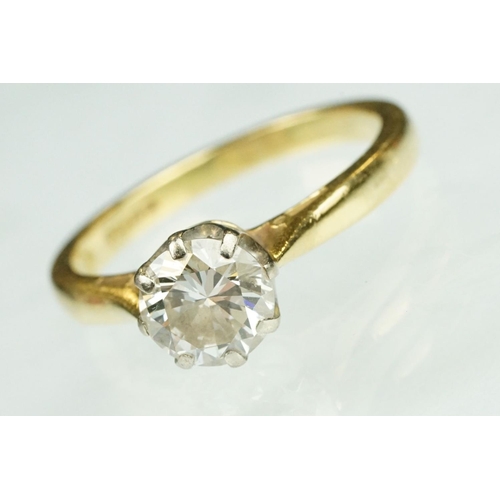 12 - Diamond solitaire 18ct yellow gold ring, the round brilliant cut diamond weighing approx 1.0 carat, ... 