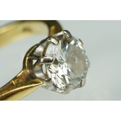 12 - Diamond solitaire 18ct yellow gold ring, the round brilliant cut diamond weighing approx 1.0 carat, ... 