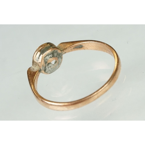 151 - 9ct gold hallmarked signet ring having a square head (hallmarked London 1968, size Q), a ring mount ... 