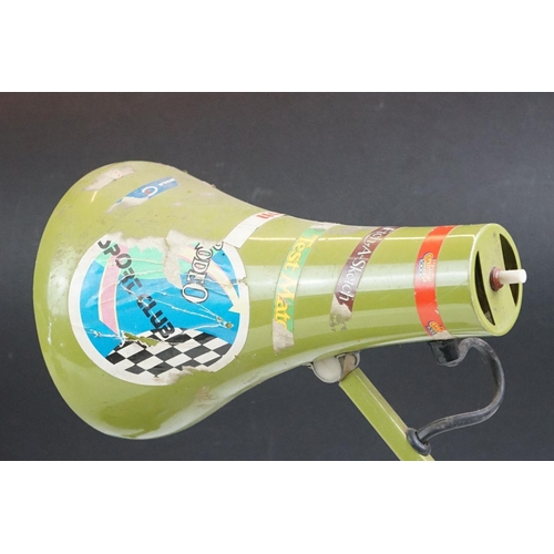 180 - Herbert Terry & Sons Ltd mid 20th C green enamel anglepoise desk lamp, model 90; together with a fur... 