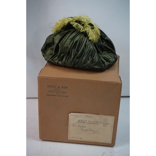 182 - Group of clothing / fashion accessories to include a Royal Navy jacket, Austin Reed gentlemans jacke... 