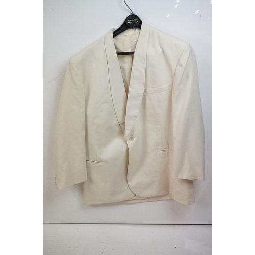 182 - Group of clothing / fashion accessories to include a Royal Navy jacket, Austin Reed gentlemans jacke... 