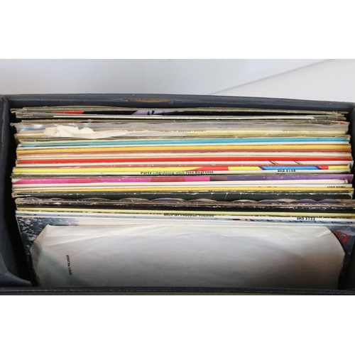 208 - Vinyl - A collection of 12