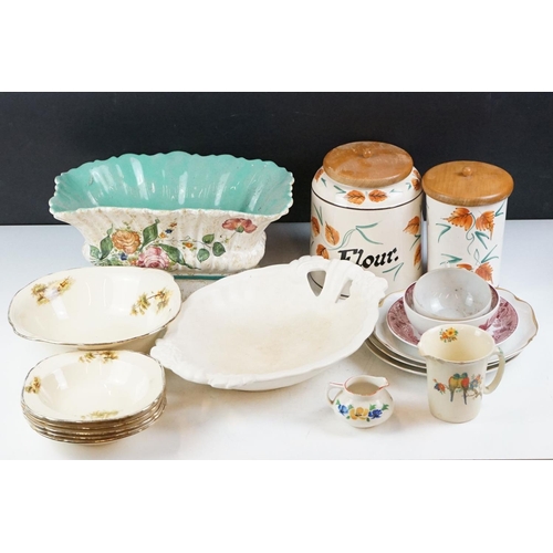 36 - Collection of 20th Century ceramics to include Alfred Meakin cottage dishes, woods ware english scen... 