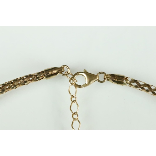 27 - 9ct yellow gold basket-style link necklace, lobster clasp with adjustable length chain, full length ... 