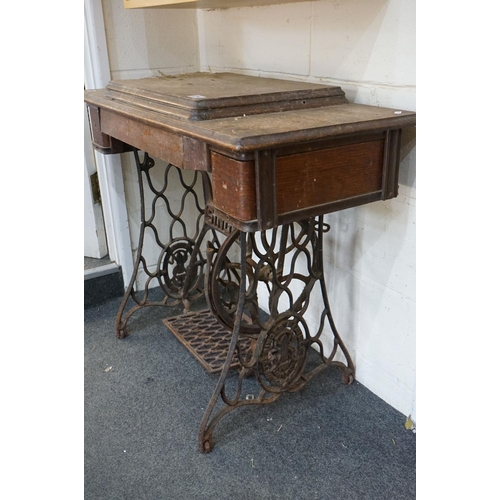 294 - Singer Treadle Sewing Machine, 91cm long x 78cm high