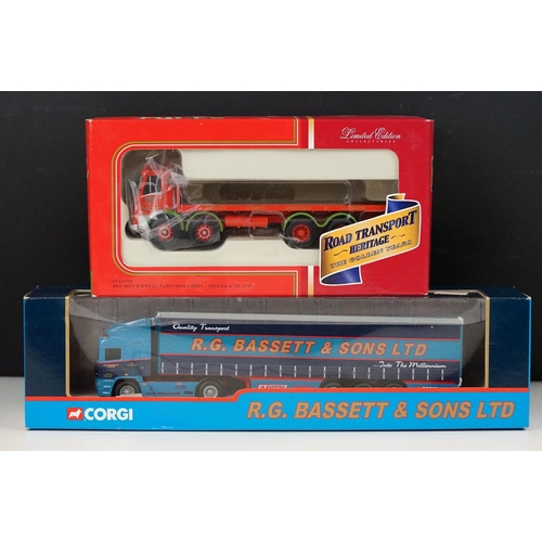 1020 - 26 Boxed Corgi diecast models to include Premier Models 52306, Vintage Glory Of Steam 80008, Kings O... 