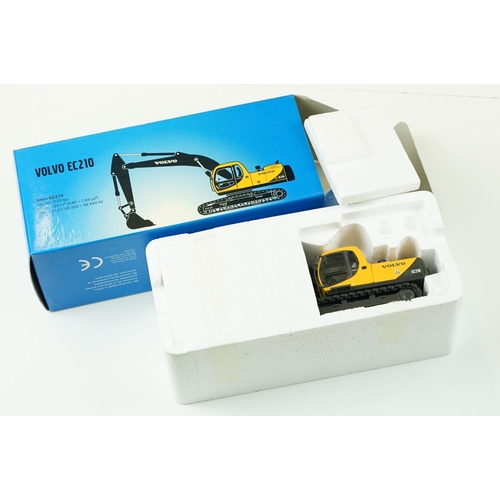 1021 - Nine boxed Volvo construction related diecast models to include 5 x Motorart (1/50 FM9 Construction ... 