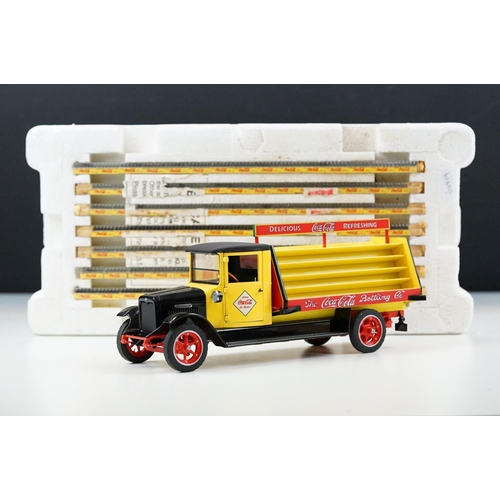 1025 - Danbury Mint 1/24 The 1928 Coca Cola Delivery Truck diecast model, complete with bottle crate access... 