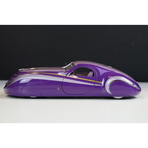 1029 - Two Franklin Mint Precision Models diecast models to include 1939 Duesenberg Coupe Simone in purple ... 