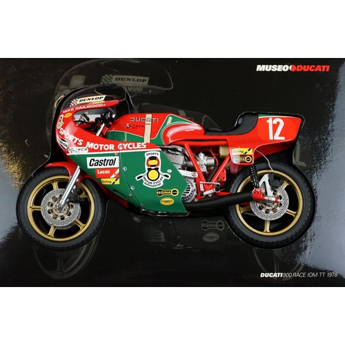 1040 - Boxed Paul's Model Art Minichamps Classic Bike Series No 8 Ducati 900 Racer IOM TT 1978 diecast mode... 