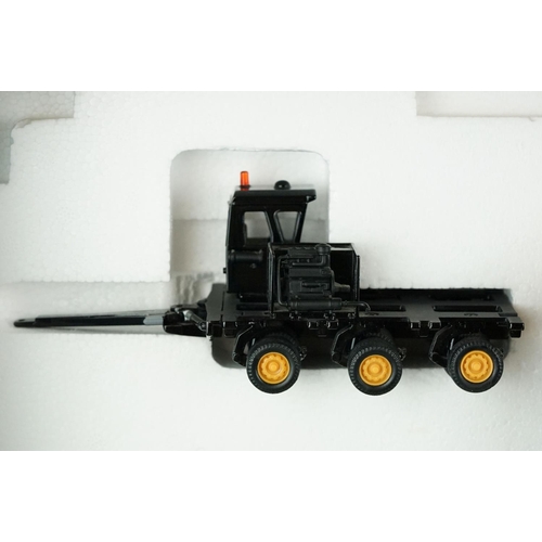 1047 - Boxed Corgi Heavy Haulage 18003 Wynns (GEC) ltd edn diecast model set, comprising Scammell Contracto... 