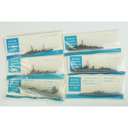 1066 - 38 Bagged/boxed 1/1250 diecast model ships to include 36 x Bagged Wiking and 2 x boxed Conrad exampl... 