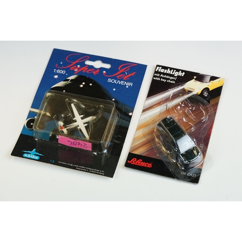 1071 - Ex Shop Stock - 41 Carded 1/600 Schabak Super Jet Souvenir diecast models, various examples featurin... 