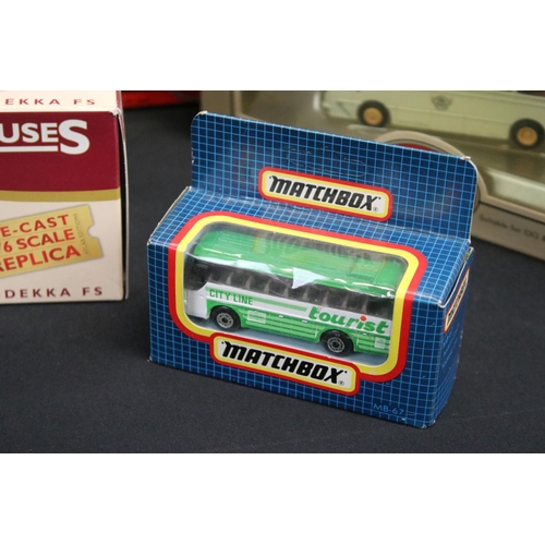 1077 - 23 Boxed diecast buses to include 8 x EFE Exclusive First Editions, 5 x Corgi Original Omnibus, 5 x ... 