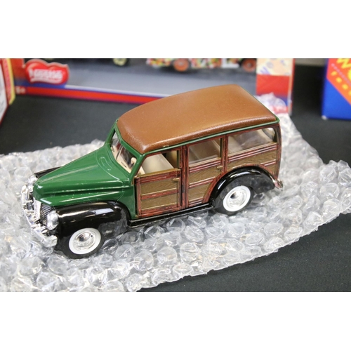 1079 - 77 Boxed diecast models to include Corgi, Corgi Cameo, Matchbox, Lledo etc featuring Corgi NE1002 Sm... 