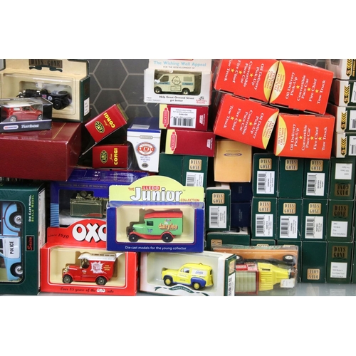 1079 - 77 Boxed diecast models to include Corgi, Corgi Cameo, Matchbox, Lledo etc featuring Corgi NE1002 Sm... 